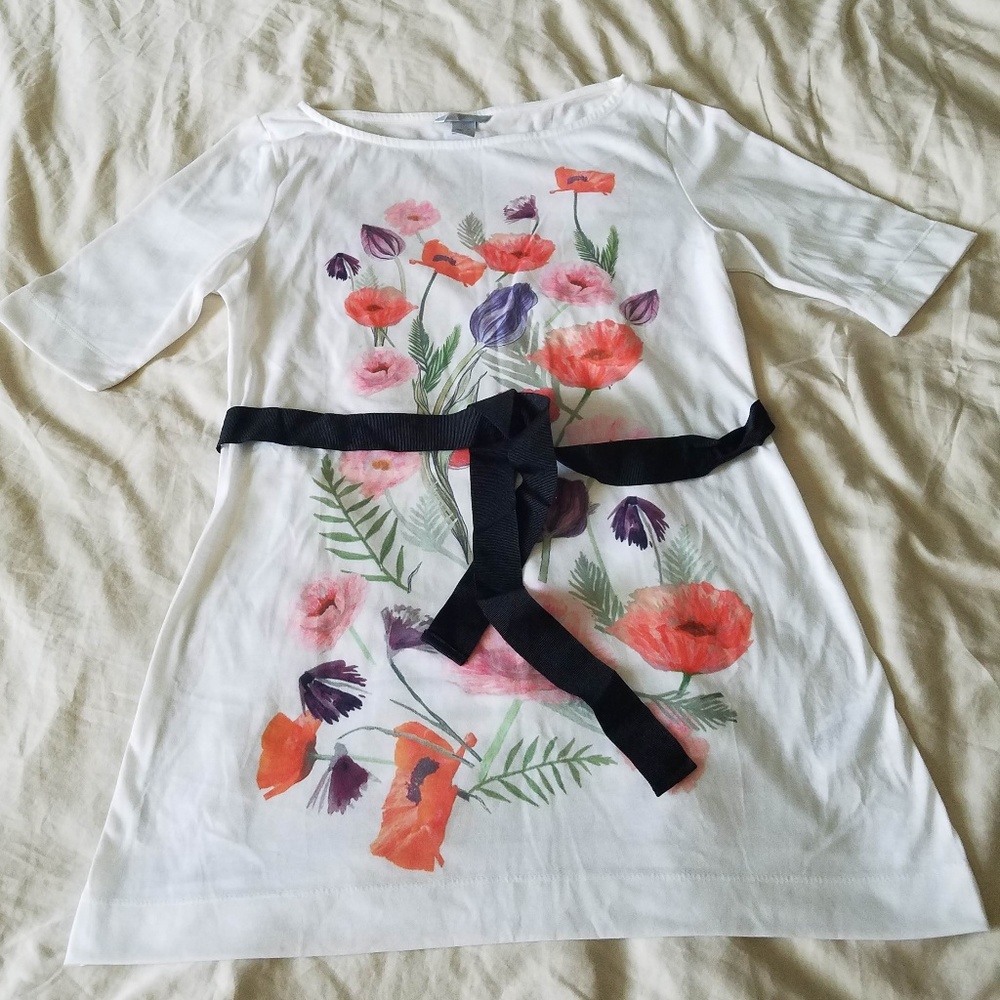NWOT H&M White Tunic with Flowers and Ribbon Belt